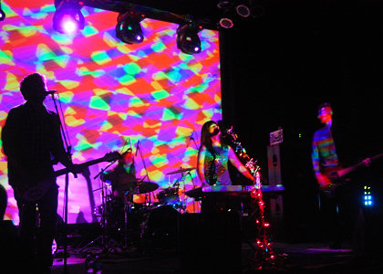 Photo d'Asobi Seksu