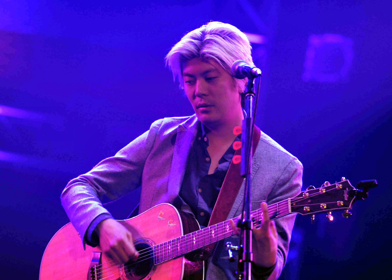 Photo de James Iha