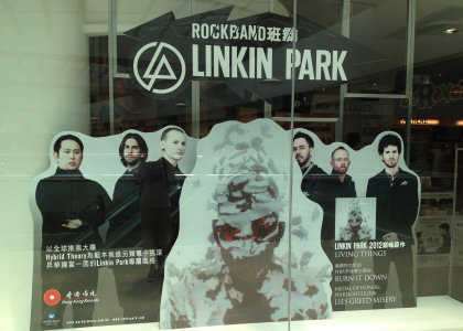 Promotion de l'album <i>Living Things</i> de Linkin Park en Chine.